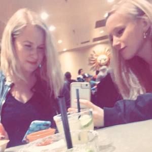 Meet your Posher, Julia